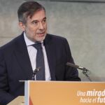 El consejero de Justicia, Interior y Víctimas, Enrique López, en la clausura del VIII Congreso del Juego
