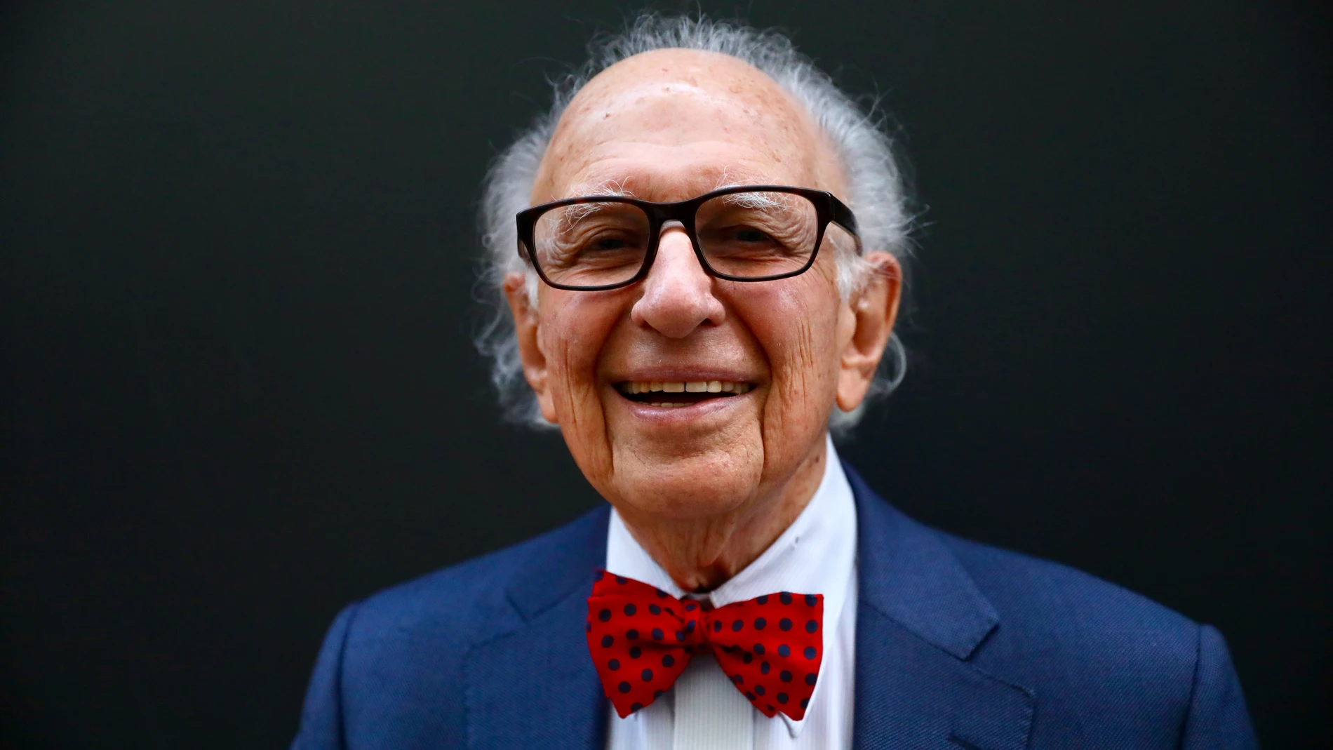 El neurocientífico destaca que "es fundamental entender bien el cerebro antes de la fase patológica"