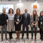 Representantes del Ayuntamiento de La Rinconada, la Hacienda Guzmán, la Fundación Juan Ramón Guillén y de la Diputación de Sevilla, en Fitur