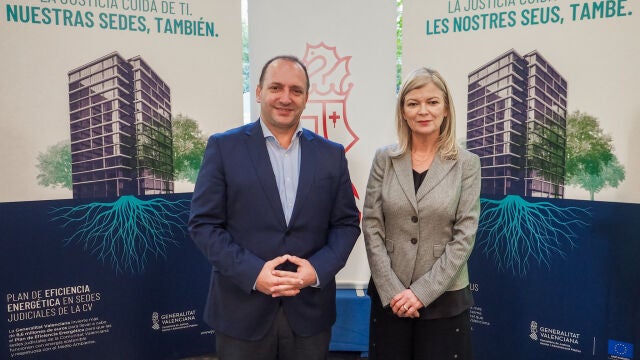 El vicepresidente del Consell, Rubén Dalmau, y la Consellera de Justicia, Gabriela Bravo, presnetan el Plan de Eficiencia Energética en Sedes Judiciales