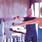 La práctica regular de ejercicio físico es uno de los hábitos más efectivos para proteger la salud