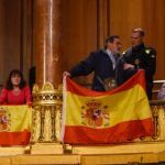 Momento del desalojo del pleno