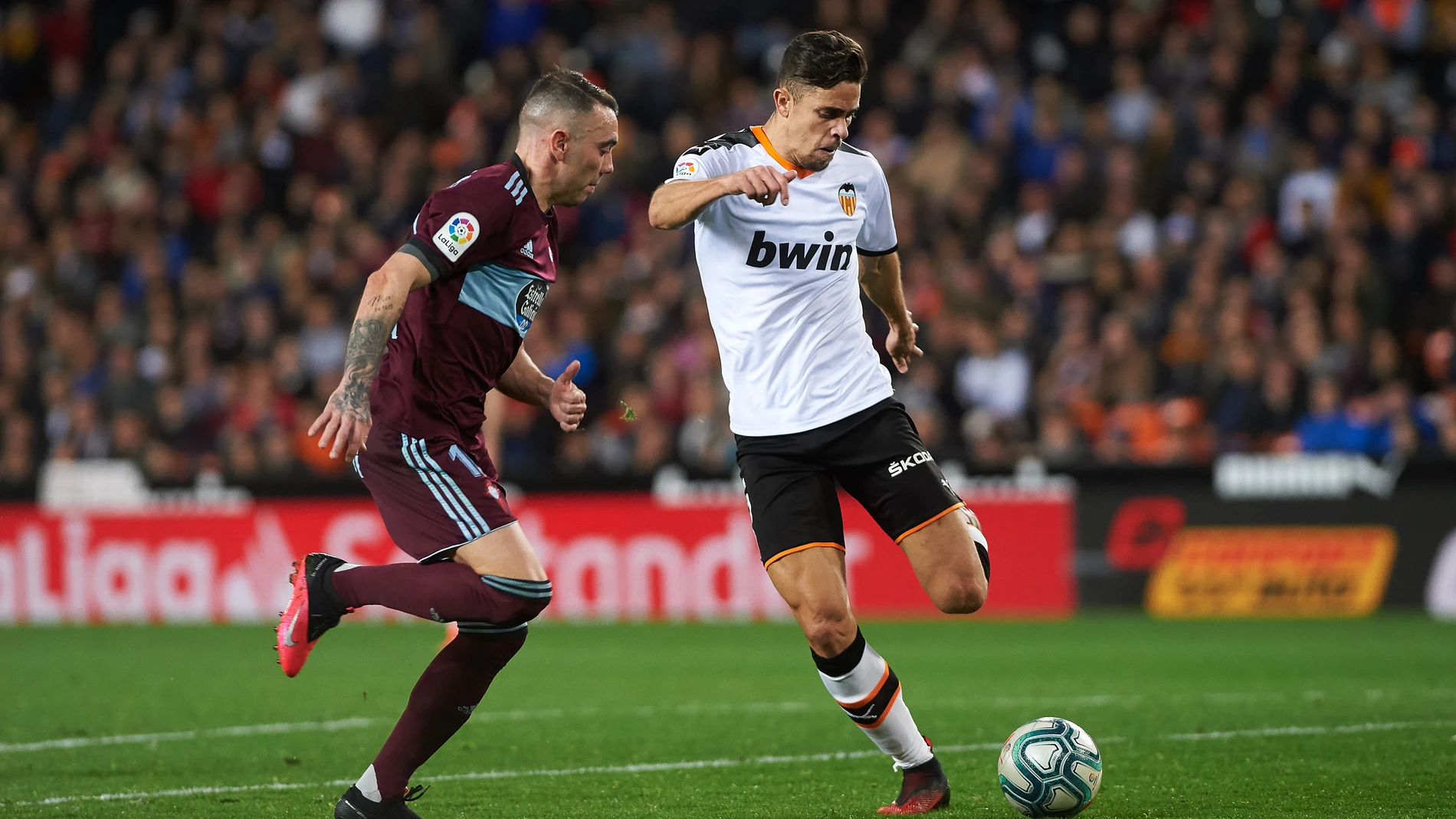 Soccer: La Liga - Valencia v Celta de Vigo