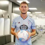 Jorge Sáenz en su presentación con el Celta de Vigo.