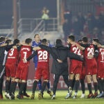 Los jugadores del Mirandés celebran la victoria frente al Villareal en los cuartos de final de la Copa del Rey