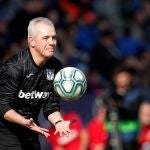 Javier Aguirre, durante un partido del Leganés