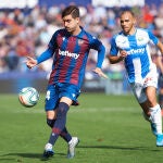 Martin Braithwaite con el Leganés en un partido con el Levante.