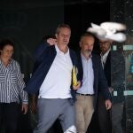 Joaquim Forn sale del Ayuntamiento de Barcelona