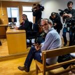 El actor Willy Toledo se volverá a sentar en un banquillo después de haber sido acusado meses atrás de un delito contra la libertad de conciencia y de ofensa a los sentimientos religiosos