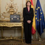 Dolores Delgado entrega la cartera del ministerio de Justicia a su sucesor, Juan Carlos Campo