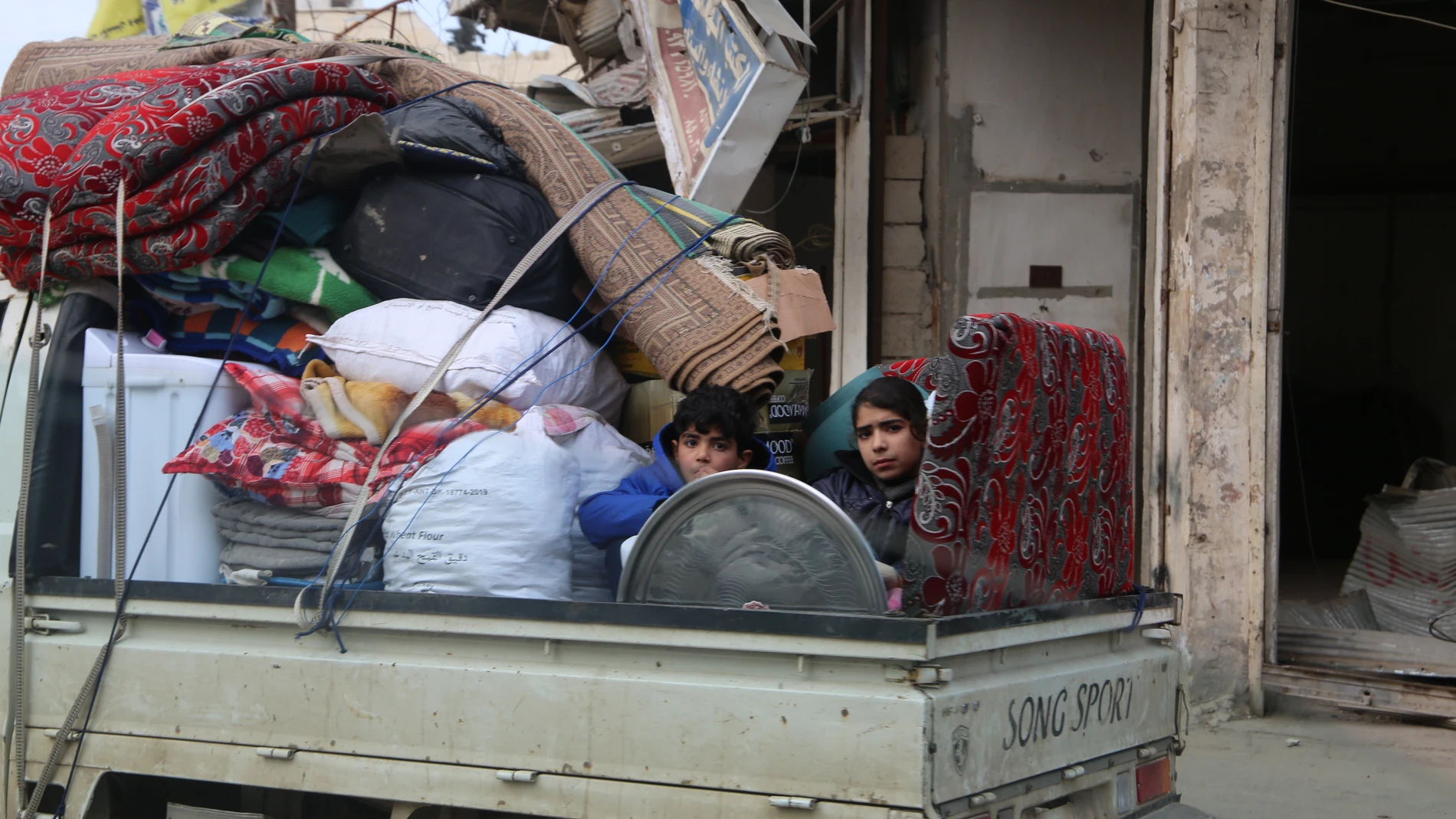 Siria.- Los civiles en Idlib se están quedando sin opciones para escapar de la violencia