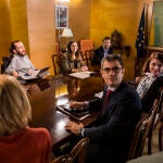 El PSOE y Unidas Podemos durante la constitución de la Comisión Permanente de Seguimiento del Acuerdo de coalición, en febrero de 2020