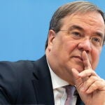 Armin Laschet en la rueda de prensa en la que ha oficializado hoy su candidatura a suceder a Angela Merkel/EFE