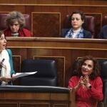 El Tribunal Supremo confirma la sanción disciplinaria impuesta al agente por la ministra de Defensa, Margarita Robles, en la imagen