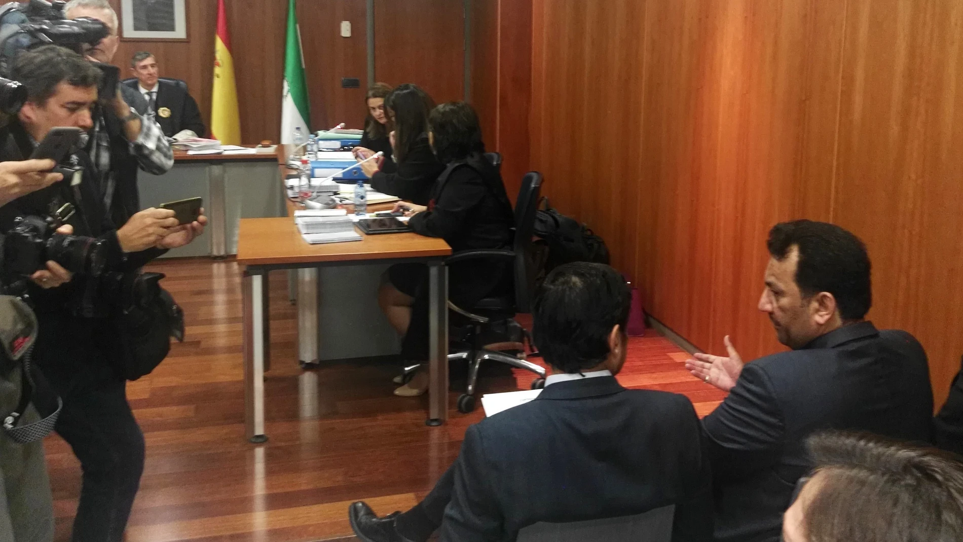 Málaga.- Tribunales.- La familia Al-Thani, citada en abril a declarar en la causa por gestión irregular del Málaga CF