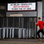 La Serie A, la liga italiana de fútbol, es un caos por el coronavirus