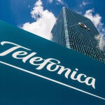 Los logos de Telefónica y de su filial O2 (Foto de ARCHIVO)01/01/2014 ONLY FOR USE IN SPAIN