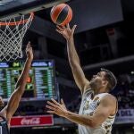 Felipe Reyes se dispone a anotar en uno de los últimos partidos del Real Madrid