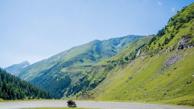 La ruta del Maestrazgo combina belleza y aventura como una de las mejores rutas moteras de España.