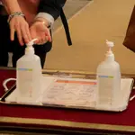 Gel de manos en Zarzuela