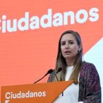 GRAF4237. MADRID, 09/03/2020.- La portavoz de la Comisión Gestora de Ciudadanos, Melisa Rodríguez, comparece ante los medios tras la reunión de la gestora del partido, este lunes en Madrid, después de que Inés Arrimadas se haya alzado como la nueva líder de Cs. EFE/Víctor Lerena