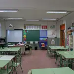 Una de las aulas completamente vacía perteneciente a un colegio de la Comunidad de Madrid donde permanecerán cerrados del 11 de marzo hasta -en principio- el próximo 23 de marzo para evitar que los escolares se contagien de coronavirus, en Madrid (España), a 10 de marzo de 2020.11 MARZO 2020;COLEGIO URUGUAY;MADRID;CORONAVIRUS;VIRUSJesús Hellín / Europa Press10/03/2020