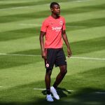 Evan N‘Dicka con el Eintracht de Frankfurt.