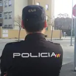 Granada.- Sucesos.- Policía Nacional detiene a tres individuos en una casa cuya puerta habrían forzado