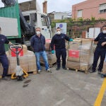 Hasta ocho pallets con equipamiento de protección individual y material de desinfección homologado han partido esta semana desde el centro de suministros de CASI