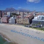 Playa de Benidorm a vista de dron durante el confinamiento