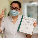 Ocho autores han participado en la entrega de algunas de sus obras a los pacientes y profesionales del Hospital Clínic de Barcelona por Sant Jordi