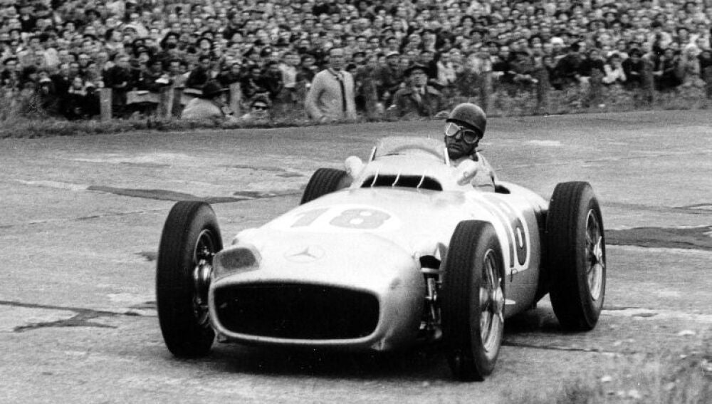 La leyenda plateada: Mercedes-Benz W196 R F1