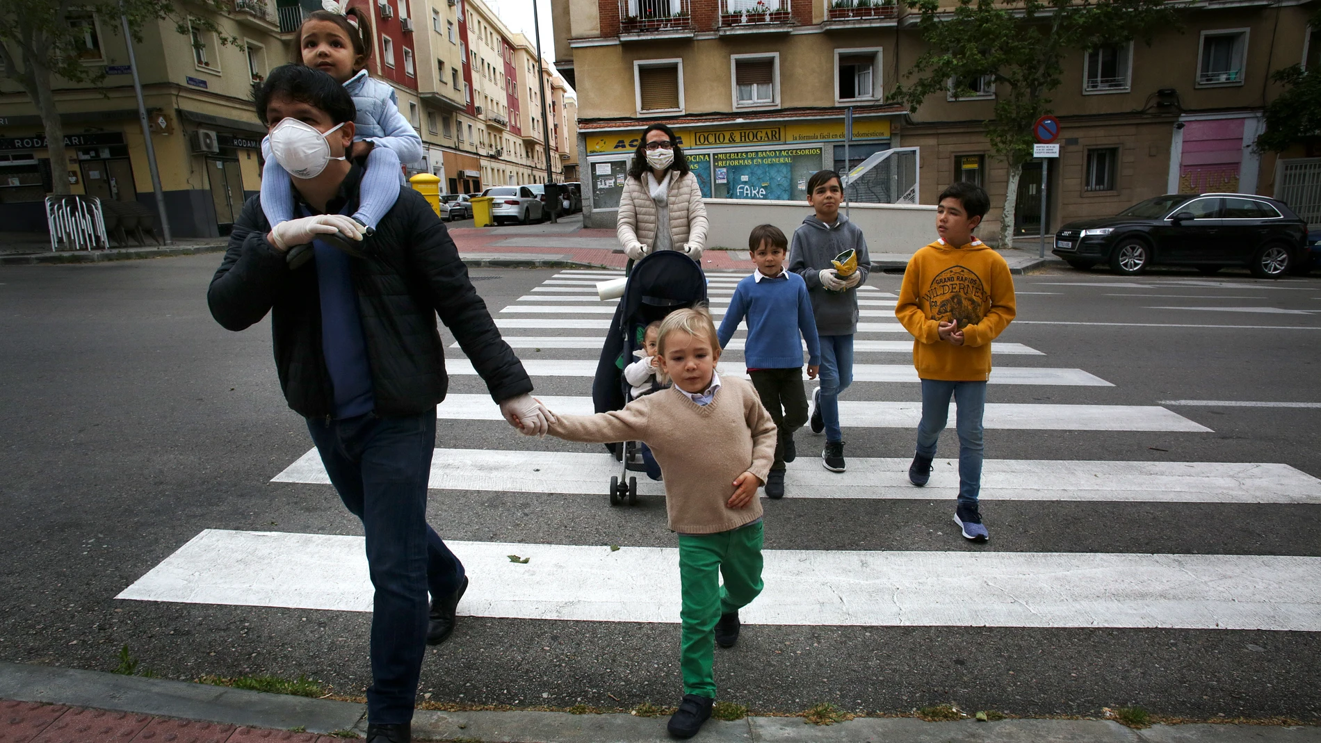Las familias numerosas pueden recibir hasta 2.500 euros de ayuda