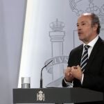 Juan Carlos Campo, ministro de Justicia, ayer, durante la rueda de prensa donde informó sobre el Decreto-ley aprobado