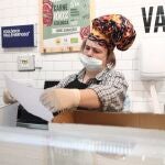 Esta empresa de carne ecológica de las ganaderías de Cenicientosse ha adaptado para atender pedidos que de forma telefónica o a través de su web realizan los clientes para recibir a domicilio por la pandemia del Covid-19, Eduardo Parra / Europa Press