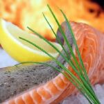 El consejo es comer pescado graso al menos una vez a la semana