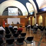 Reunión de la alcaldesa de Pozuelo de Alarcón, Susana Pérez Quislant, con los hosteleros de la ciudad
