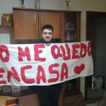Ramón Montaño, en la imagen durante el confinamiento, vivía en un centro de acogida y encontró una segunda familia a los 16 años