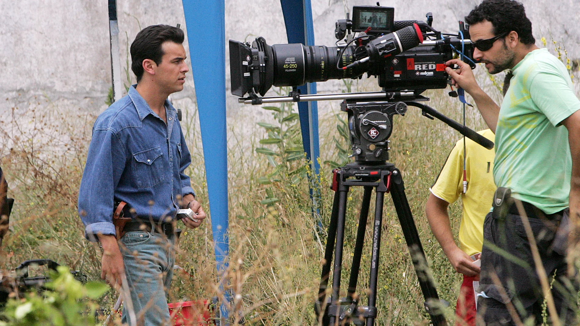 Rodaje de la película "Grupo 7", del director Alberto Rodríguez, en Sevilla con los actores Mario Casas y Antonio de la TorreFoto: Manuel Olmedo