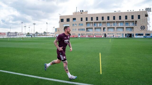 Alberto Moreno en un entrenamiento con el Villarreal.