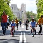 Ambiente en la Castellana peatonalizada en la franja horaria infantil