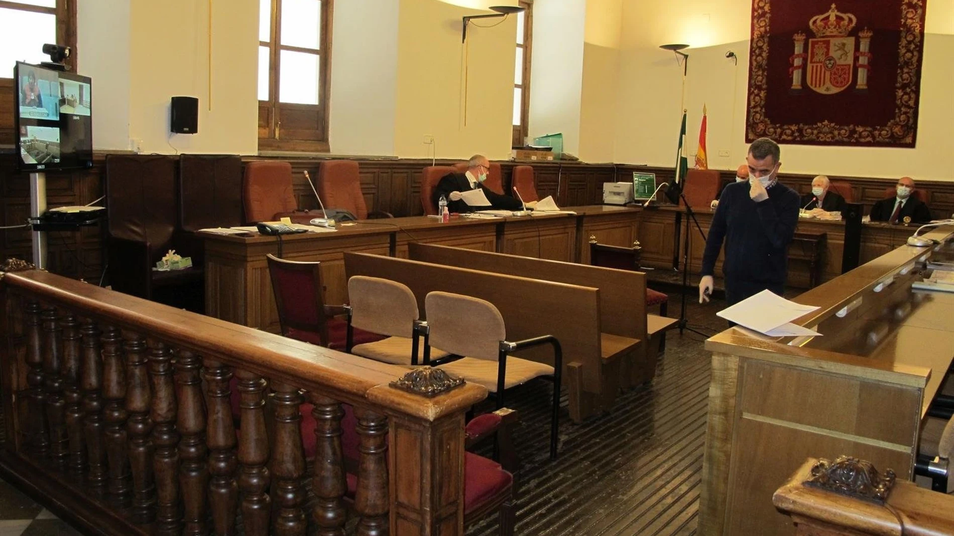 Granada.- Tribunales.- Coronavirus.- Condenado a tres años de cárcel el primer preso juzgado por multivideoconferencia