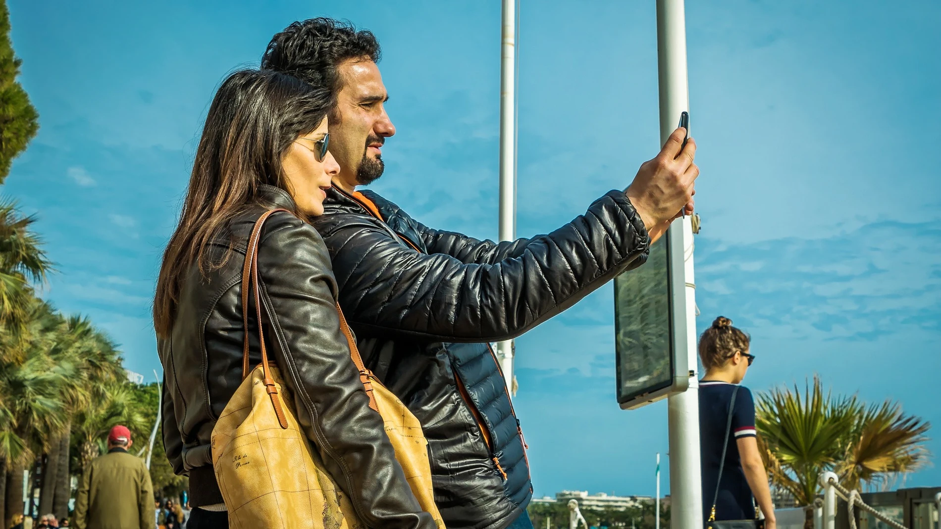 Trucos para evitar que nadie vea tus mensajes y fotos