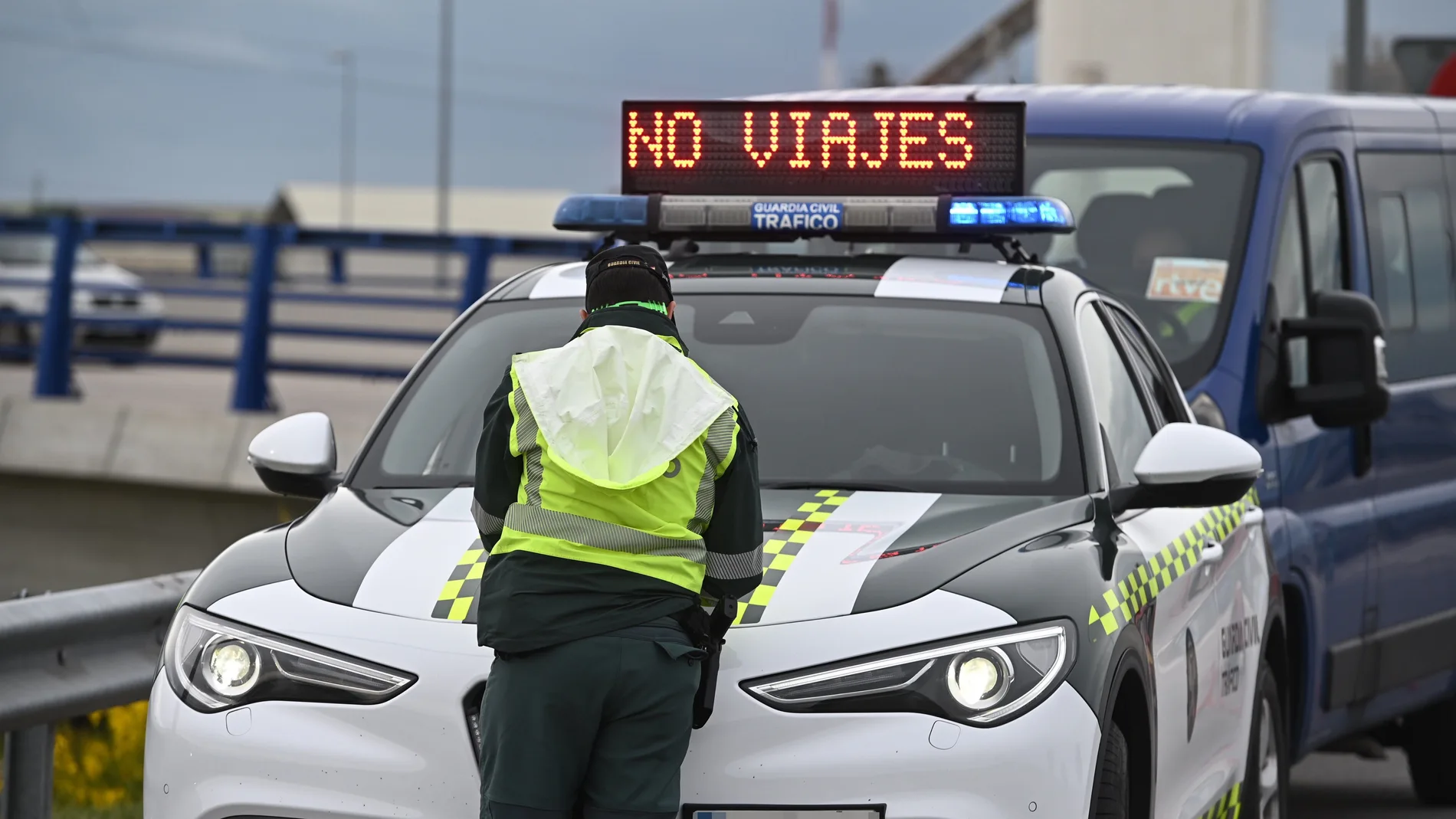 Controles de carretera con motivo del puente de San Isidro