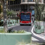 Los hechos ocurrieron en una parada de la EMT en la plaza del Ayuntamiento