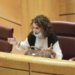 La ministra de Hacienda y portavoz del Gobierno, María Jesús Montero Cuadrado, minutos antes de comenzar su comparecencia en el Senado