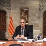 GRAFCAT7631. BARCELONA, 02/06/2020.- El presidente de la Generalitat, Quim Torra, durante la reunión semanal del gobierno catalán, en plenas tensiones entre sus socios independentistas a raíz del acuerdo entre ERC y el Ejecutivo de Pedro Sánchez para prorrogar el estado de alarma, una decisión de la que discrepa JxCat y el propio president Torra. EFE/Generalitat/Jordi Bedmar SOLO USO EDITORIAL NO VENTAS NO ARCHIVO