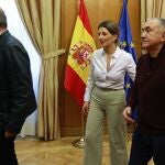 Yolanda Díaz con Pepe Álvarez, de UGT, Unai Sordo de CCOO, en una imagen de archivo