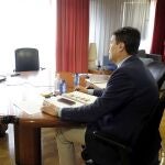 Reunión telemática entre el consejero de la Presidencia, Ángel Ibáñez, y la ministra de Política Territorial y Función Pública, Carolina Darias