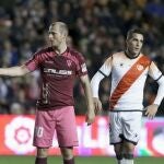 Roman Zozulia con el Albacete frente al Rayo Vallecano.